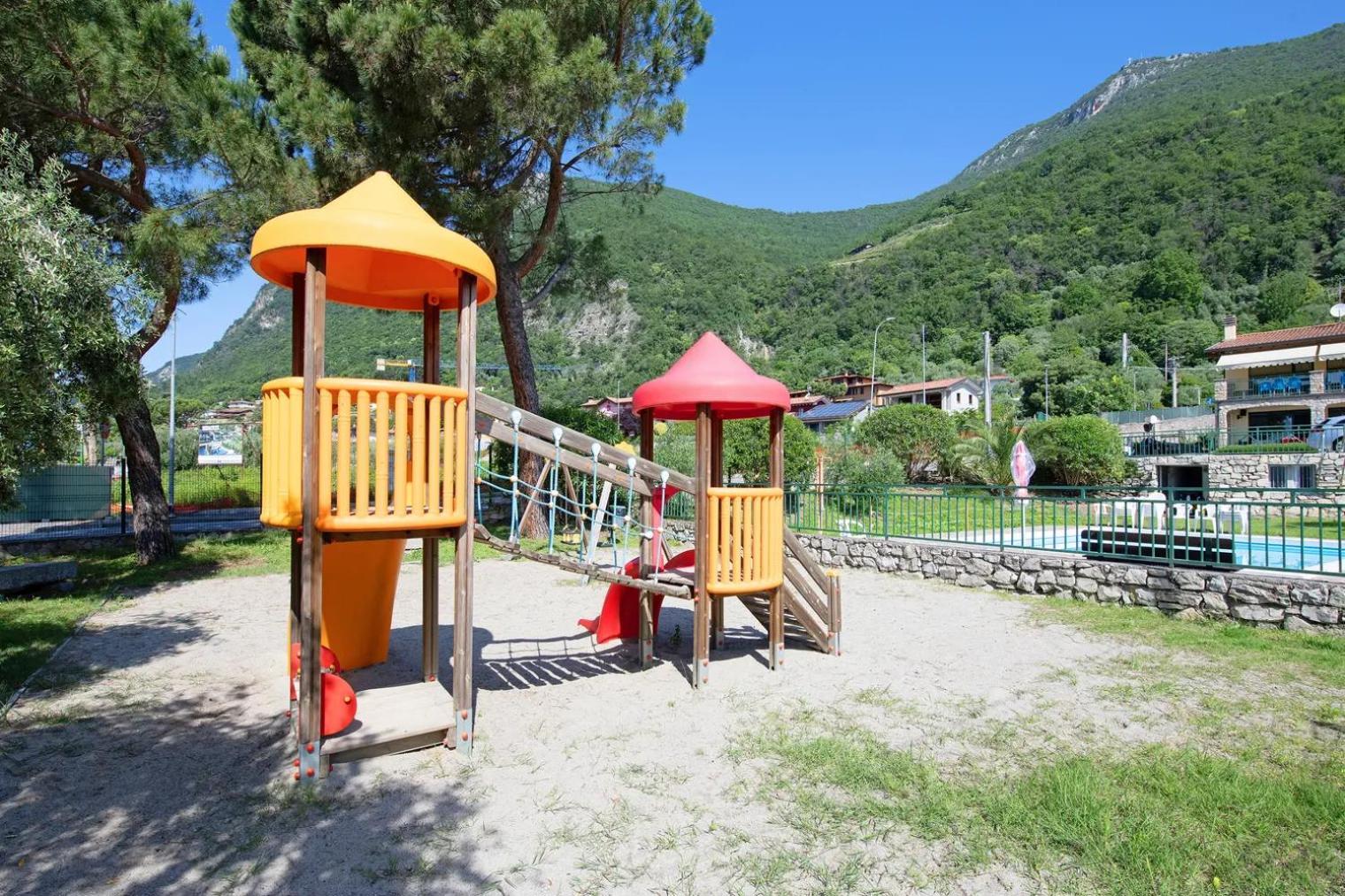 Camping Eurovil Predore Exterior photo